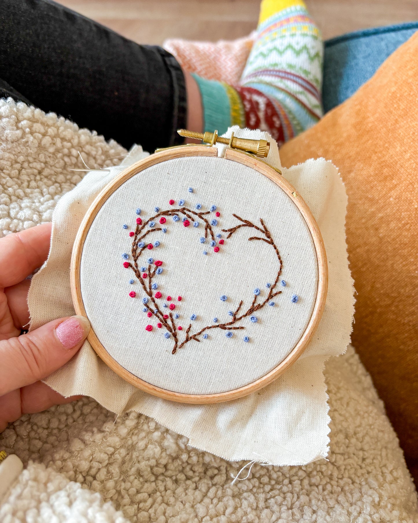 Love & Florals DIY beginner embroidery kit